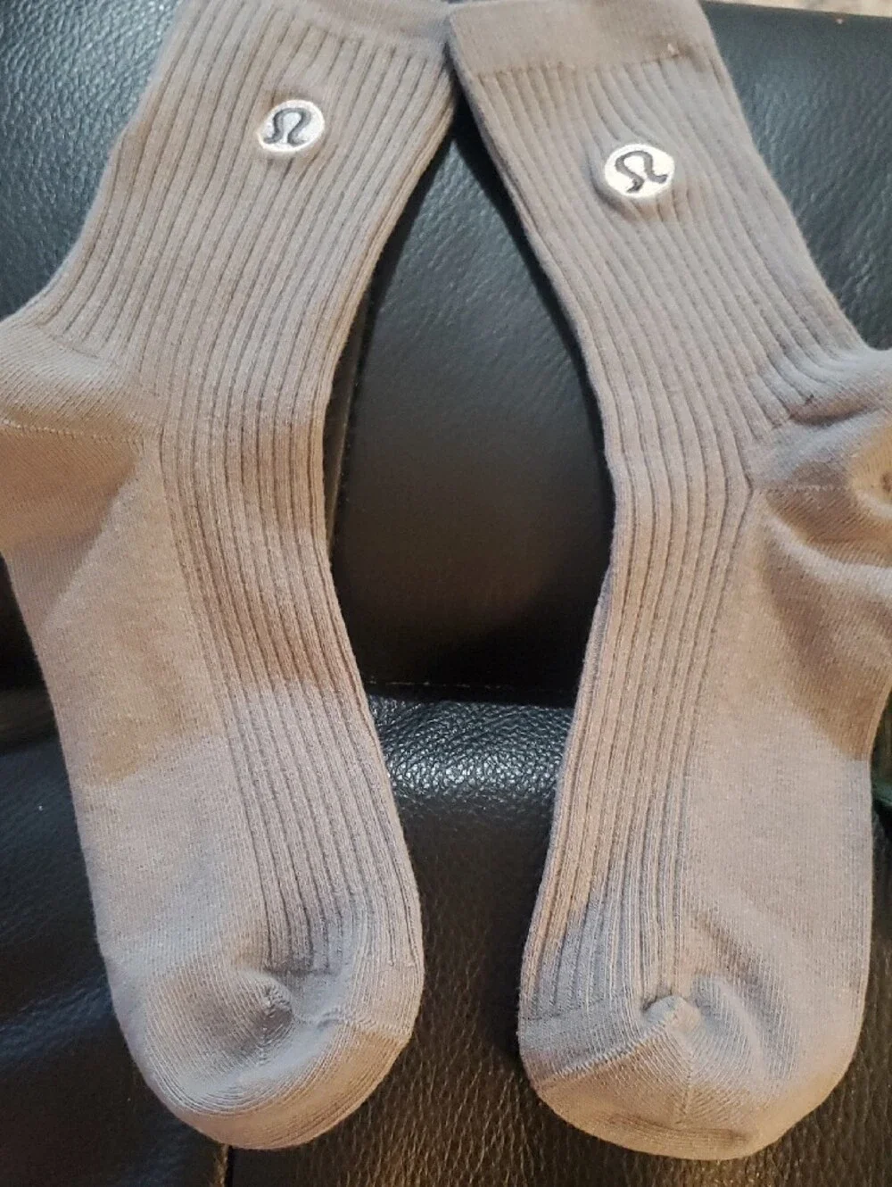 lululemon athletica Ribbed Crew Socks in Light Gray and Dark Gray